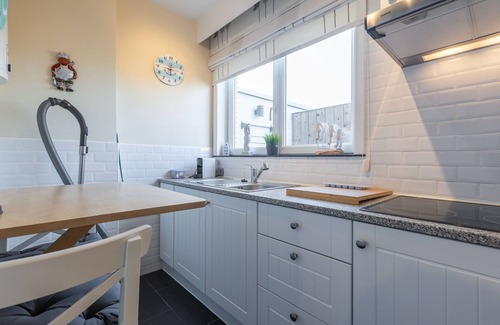 Middelkerke Apartment | Studio with sunny rooftop terrace near the sea