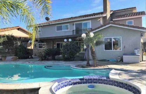 Estates at Canyon Crest Apartment | Studio with the View of the Pool & Spa