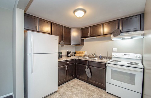 Kettering Apartment | Studio Zen near Kettering Hospitals, Shopping & WPAFB
