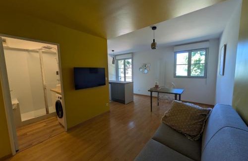 Blois Apartment | Studios Blésois - Parking & Linge inclus