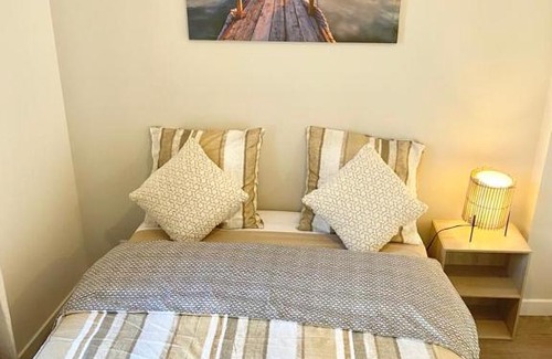 Bourges Apartment | Studios charmants cosy à 5 minutes du centre-ville