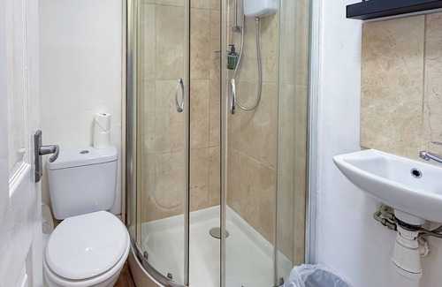 Glastonbury Apartment | StudioSleeps2-Glastonbury-Peaceful-Countryside