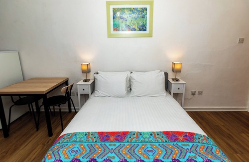 Glastonbury Apartment | StudioSleeps2-Glastonbury-Peaceful-Countryside