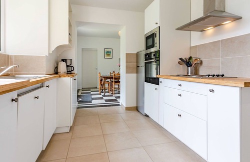 Englesqueville-la-Percee House | Stunning private villa for 5 people with TV