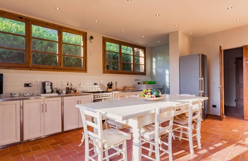 Aulla Villa | Stunning private villa for 8 people with private pool, WIFI, A/C, TV, panoramic view and parking