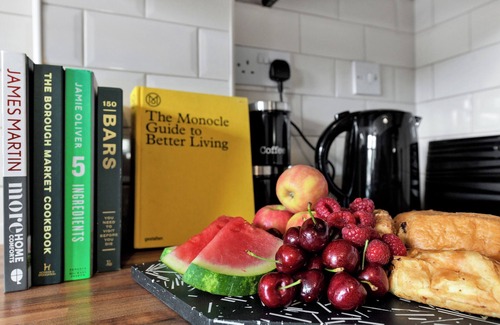 Darley Abbey Apartment | Stunning 1 Bed close to city centre with parking