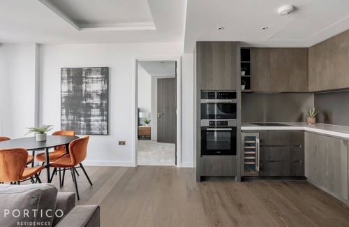 Vauxhall Apartment | Stunning 1-bedroom apartment in Nine Elms