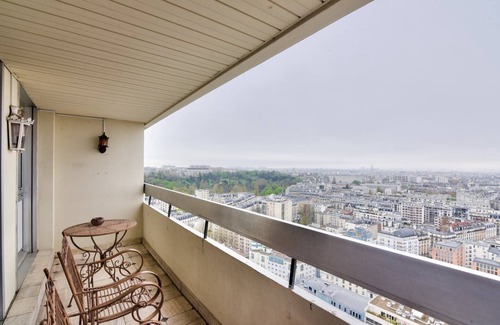 19th Arrondissement Apartment | Stunning 1 bedroom flat w/amazing view on Paris