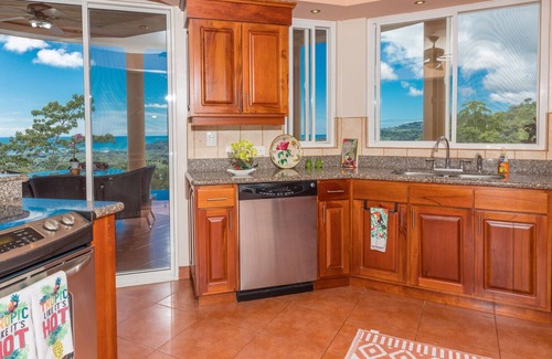 Ciudad Cortes House | Stunning 180 degree Ocean, Mountain and Jungle Views!