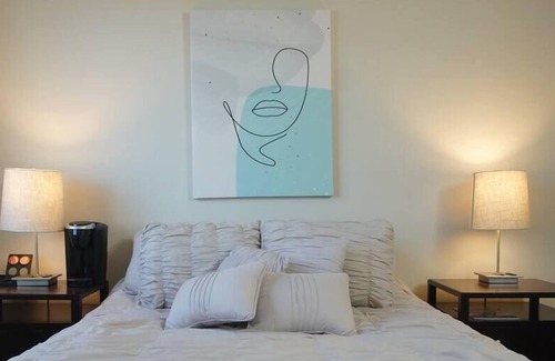 Beverly Heights Apartment | Stunning 2 bd Apartment Las Olas Panoramic View