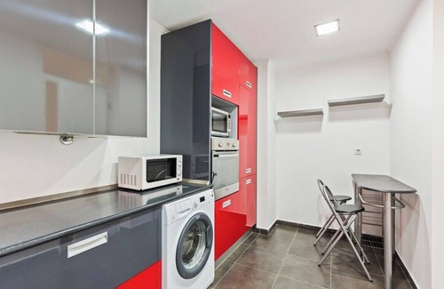 Belem Apartment | Stunning 2 BDR Apt near Belem