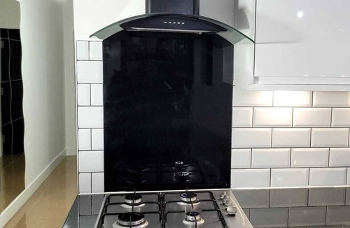 Belle Vue Apartment | Stunning 2-Bed Apartment in Manchester Built 2023