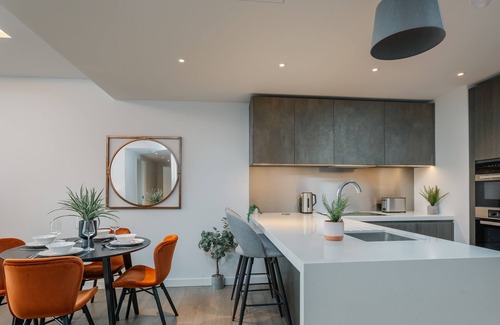 Vauxhall Apartment | Stunning 2-bedroom apartment