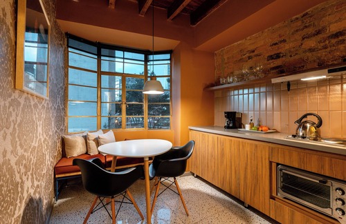 La Candelaria Apartment | Stunning 2BR Apt In La Candelaria W/Heating -AVJ2