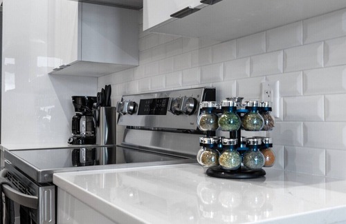 East Somerville Condo | Stunning 2BR Condo in Assembly Square East