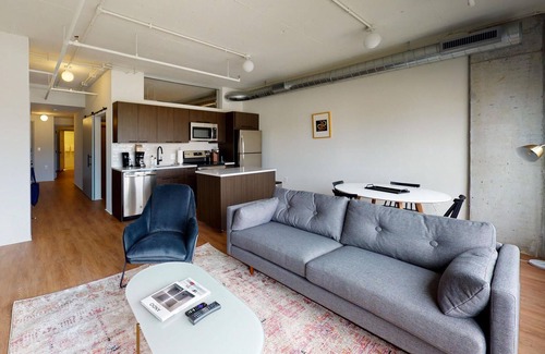 Eisenhower East Apartment | Stunning 2BR in The Foundry Near Old Town w/ Gym