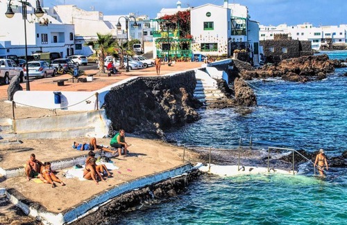 Punta Mujeres Villa | STUNNING 3 BED, 3 BATHROOM VILLA NEAR THE SEA WITH PRIVATE POOL & FREE WIFI