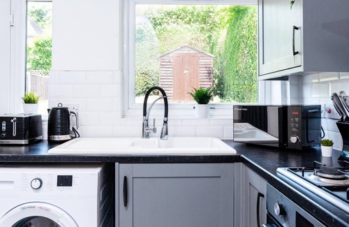 Newark upon Trent House | Stunning 3 bed home | Free parking & Wi-Fi