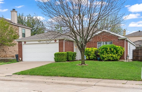 Buckner Terrace - Everglade Park House | stunning 4-bedroom house, only 10 minutes from downtown Dallas! n
