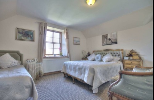 South Galson House | Stunning 5-Bed House in Inverness