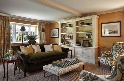 Burford House | Stunning 5 bedroomed Cotswold family house near Burford!