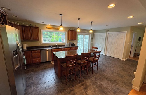Wells House | Stunning 5BR home w/pool, beautiful yard, near beach, sleeps 8–16 comfortably