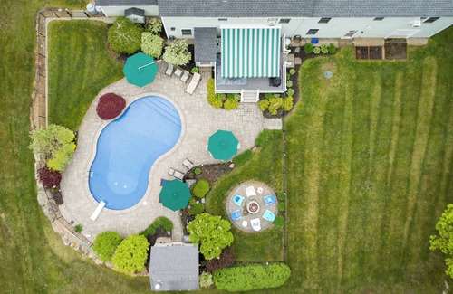 Wells House | Stunning 5BR home w/pool, beautiful yard, near beach, sleeps 8–16 comfortably