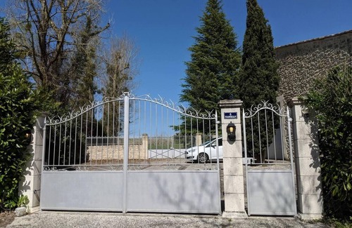 Dieulivol House | Stunning 7-Bed Vineyard masters house in Dieulivol