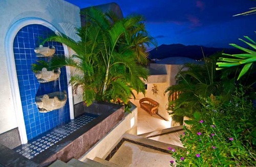 La Punta Villa | Stunning 9000 Square Foot Casa Dos Palapas- Chef included