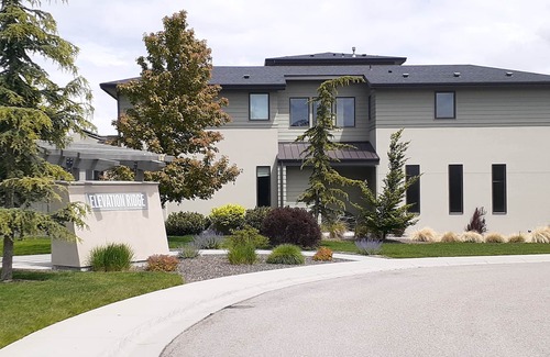 Southeast Boise House | Stunning and luxurious 180 degree views, across from Micron, 10 min to downtown!