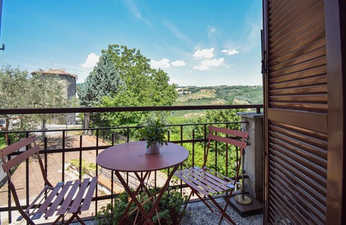 Monteleone Sabino Apartment | Stunning apartment in Monteleone Sabino with WiFi