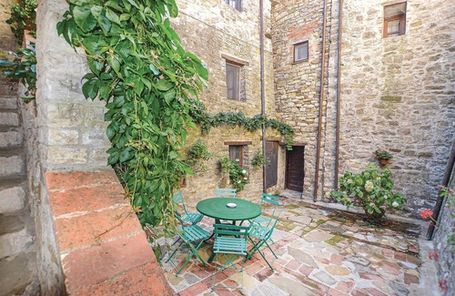 Piegaro Apartment | Stunning apartment in Piegaro (PG)