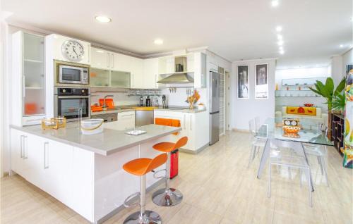 Aguilas Apartment | Stunning Apartment In Águilas With Wifi