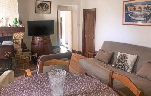 Calcatoggio Apartment | Stunning Apartment In Calcatoggio