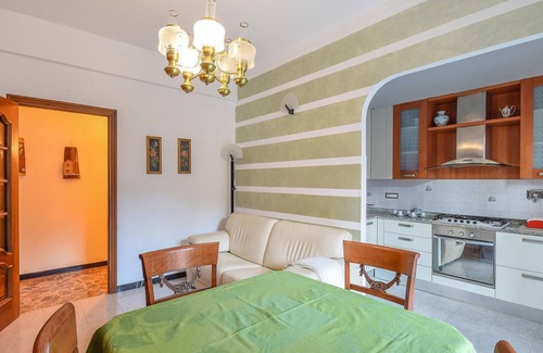 Genoa Apartment | Stunning Apartment in Genova With 2 Bedrooms and Wifi