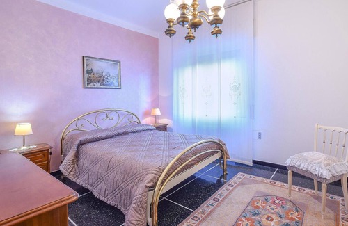 Genoa Apartment | Stunning Apartment in Genova With 2 Bedrooms and Wifi