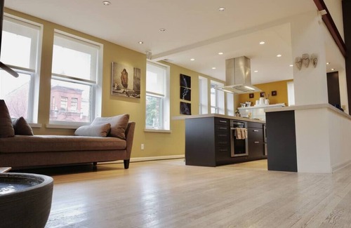 Mount Vernon Square Apartment | Stunning Art Filled Loft With Abundant Natural Light!