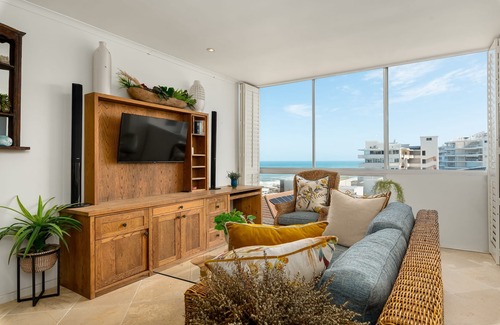 Bantry Bay Apartment | Stunning Bantry Bay Haven - Beach on Your Doorstep