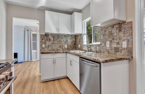 Vallejo House | Stunning Bay Views in Newly Renovated Home