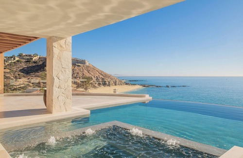 San Jose del Cabo Villa | Stunning Beachfront Villa w/Gourmet Chefs, Butlers, Chauffeur, Yacht, Gym and m