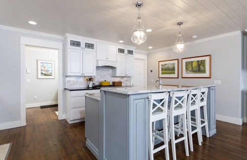 Narragansett Pier House | Stunning Beach Cottage in the Pier - Near Perfection