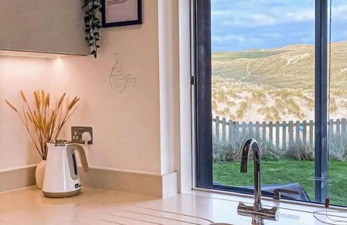 Perranporth Apartment | Stunning Beach Side Apartment