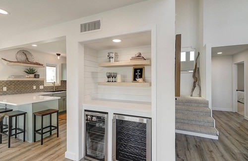 Port Aransas House | Stunning Beach View! Boardwalk Access to the Beach! Community Pool & Hot Tub!