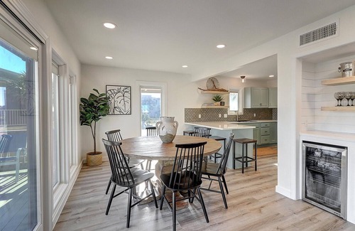 Port Aransas House | Stunning Beach View! Boardwalk Access to the Beach! Community Pool & Hot Tub!