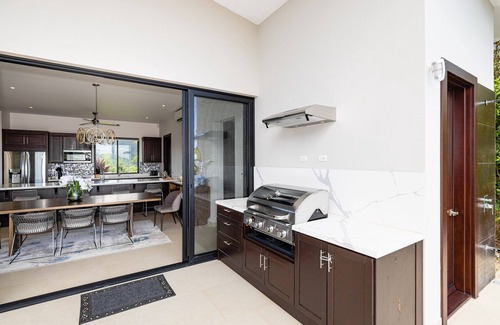 Coco House | Stunning Brand New Home with incredible ocean view in Pacifico