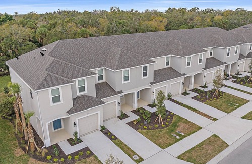 Sarasota House | Stunning, Brand New in Skye Ranch, Close to Mayakka, 12 Miles to Beaches