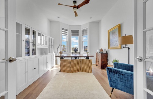 Milton House | Stunning brand new single family home for exquisite, luxurious summer retreat.