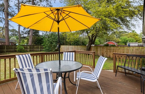 West Ashley House | Stunning Coastal Home w/Spacious Yard & Deck