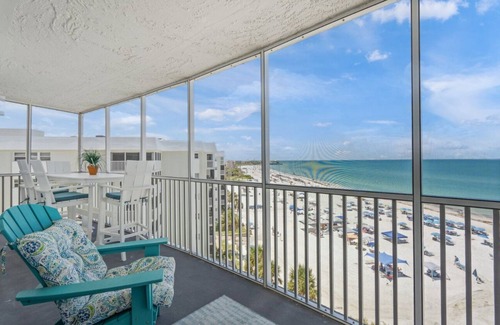 Siesta Key Condo | Stunning Condo at Crystal Sands on Siesta Key!
