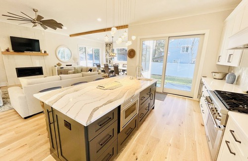 The Pines House | Stunning contemporary home with a private pool and walking distance to the beach